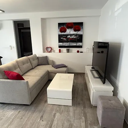 Апартаменты Confortable T3 10 Min *